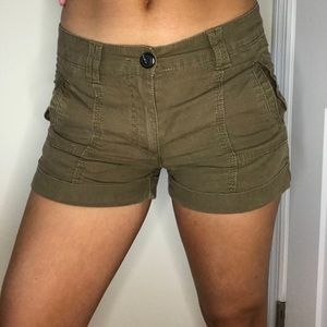 army green y2k shorts!